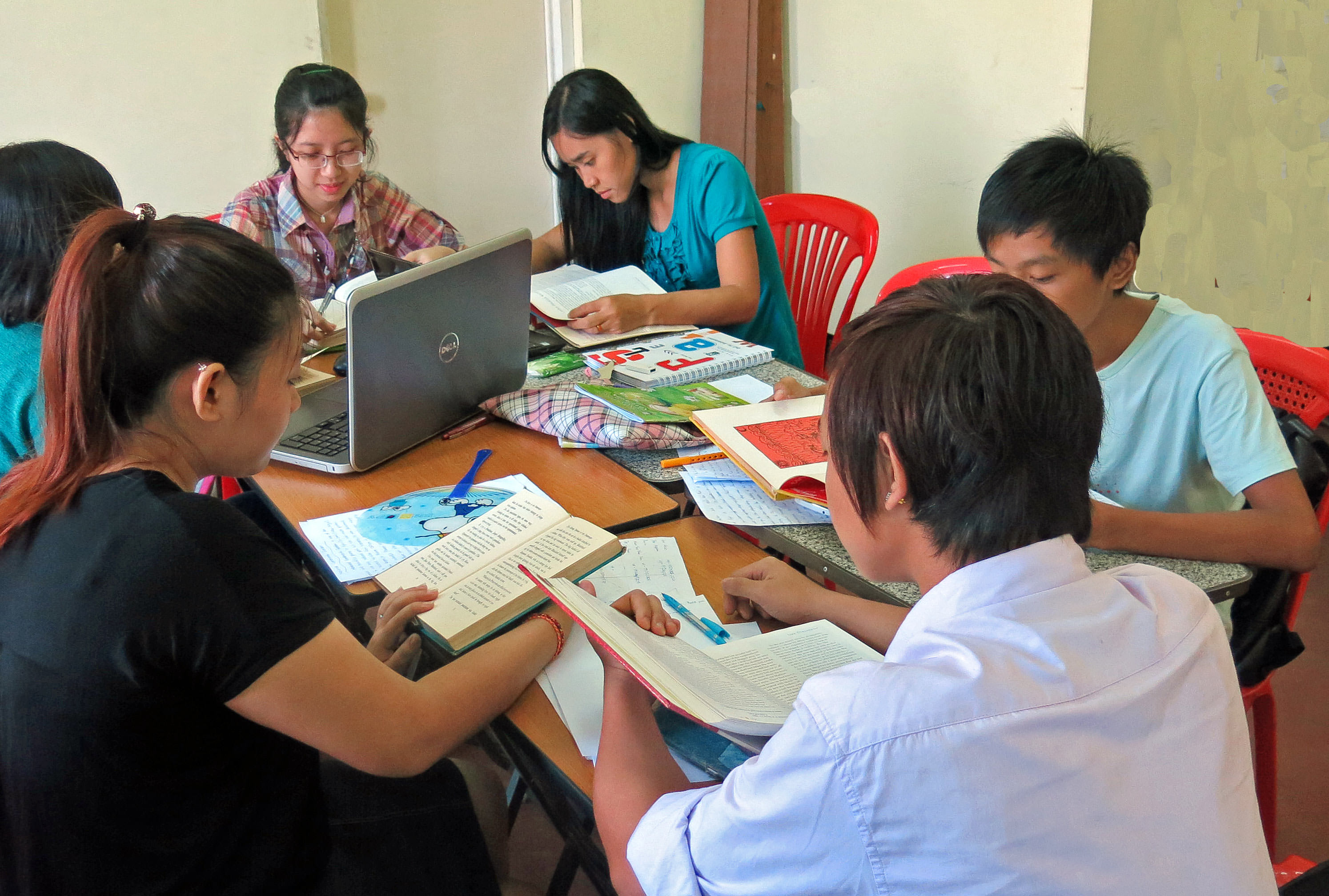 2,500 BOOKS FOR THE CETANA LIBRARIES